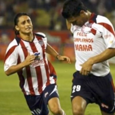 Ex-Alcohólico | De Junior como Julio Avelino, Teo y Bacca | G10🤴| Maradoneano🔟 | Colecciono camisetas de @juniorclubsa | Irrespeto opiniones contrarias.