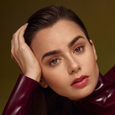 26, Bi • Karlie Kloss 💛 Lily Collins 💙 & Kaia Gerber 🤎 are my queens • NSFW content may be posted🔞 for adult content follow my 2nd account @x_ghostie1