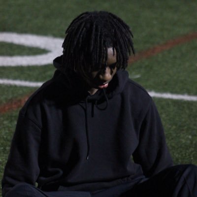 Zion Benton Township High School ‘25 | Varsity Track| All Conference State Qualifier ‘24 400M,4x4 | 400M Pr 49.19 email:drejackson2049@gmail.com #224-733-5167