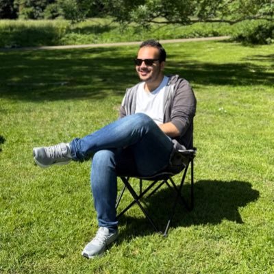 Hoomanjavadpoor's profile picture. 