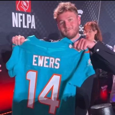 EliteMarino's profile picture. I’m all in on Arch | Fire Grier | Fire McDaniel | Dump Tua | @miamidolphins