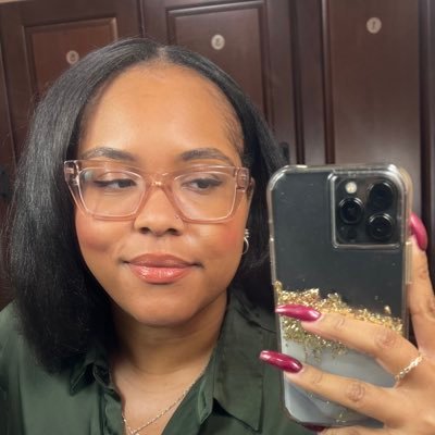 cheeseamberger's profile picture. clever girl. (she/ha.) “i’m known for terrorizing.”- young nudy