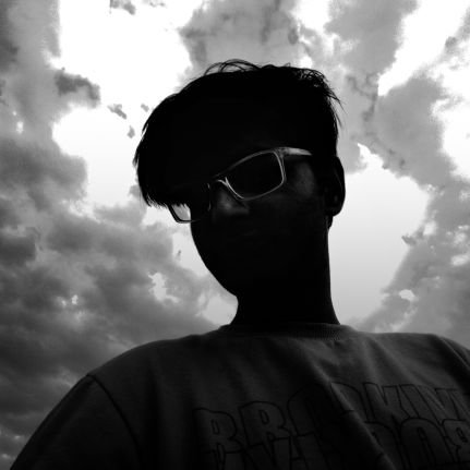 16manvv's profile picture. Cinema. Audio. Photo. Tech.
Letterboxd profile https://t.co/CRfsiTTHUJ