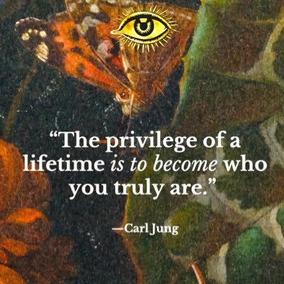 SnotesElli62722's profile picture. Human Being | Intentional Living