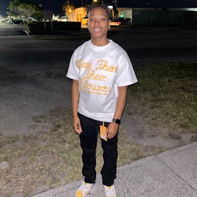 Out the mix🤫💯 Longlivemypops🕊 Proverbs 31🙌🏾