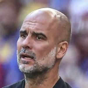 لا اله الا الله.
الله ثم الملك ثم الوطن ثم الهلال.غير صالح للاستهلاك البشري. مفكر . فيلسوف.