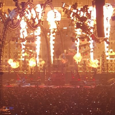 KristinaWnDP's profile picture. Imperfect human who ❤️🎶🐶🛫 •'Law Nerd' 
Facts NOT F**kery!