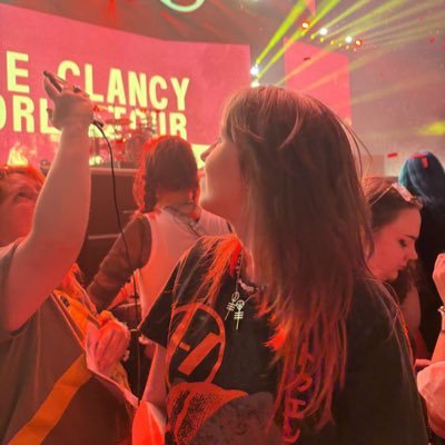 “You’ll be in my dreams forever”- @tylerrjoseph 🥹❤️🩹 @mulberryclikkie❤️