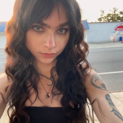 gillian flannery ☽⛥☾ Profile