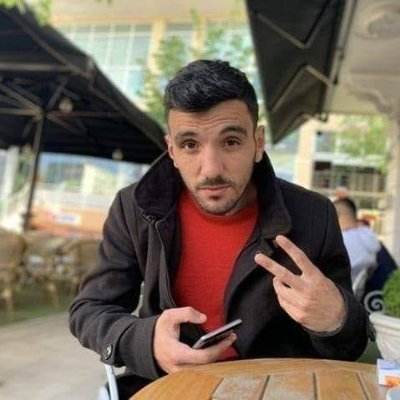 markelotseri's profile picture. Εγώ δεν φταίω που είμαι τέλειος. Απλώς ήρθα για το timeline και έμεινα για τα memes.