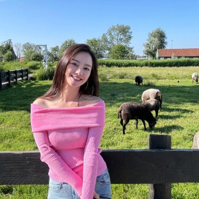 My name is Marty, I am Chinese American, I like food, fitness, travel, golf, red wine, if possible, I hope we can be friends! No: Pornography! No: Investment!