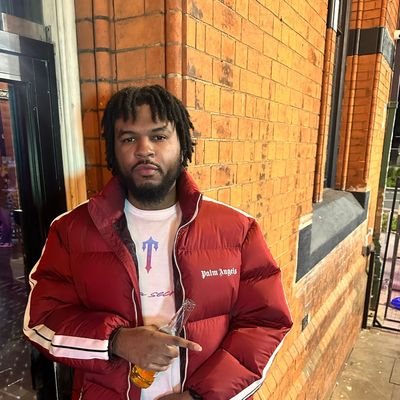 _longdayy's profile picture. 💎 Law 21