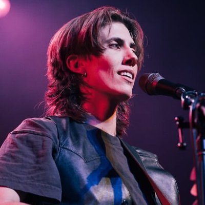 Posting updates about actor/musician/comedian E.R. Fightmaster and their career. Not affiliated with E.R.