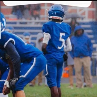 @CarverVocationaltechnicalHighSchool CO/2028 qb1 5’7 ,137pounds email lorelastacc@gmail.com instagram-lorelastaccount @CarvingChampions
