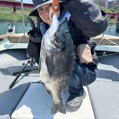 釣りに目覚めたBBA。家に猫とボールパイソンがいます。酒カス返上すべく平日は禁酒中。KAWAMOTO'S(ドラム担当)