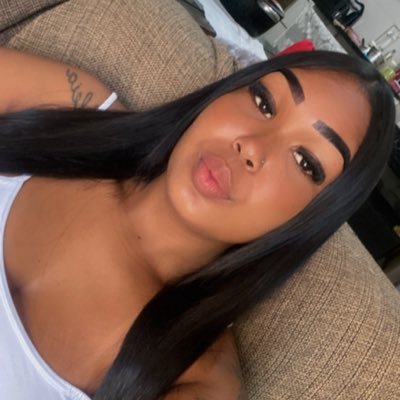 ThauanyAyala's profile picture. 23y 🦋 • Ana Paula 🥀 Kaio Felipe 🥀