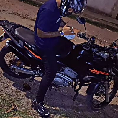 vulgodevidro's profile picture. 🖖