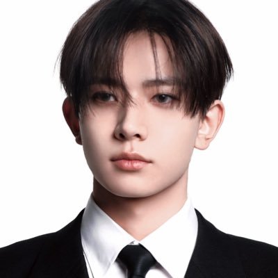 englishkarabaw's profile picture. engene