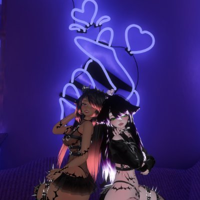 Hello darlings!~♡
Just a couple of faes that love to make a little bit of trouble, and be put in their place from time to time~♡
We can't wait to meet you!♡
