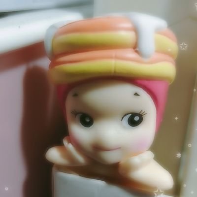 sybaucpie's profile picture. oh-