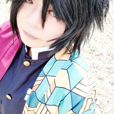 関東にて鬼滅🔥🌊🎴中心で年に数回ほどコスプレ活動してます(隠居)。コスプレ、日常の垢になります。TOKIO💚💛💙💜❤️感謝。最愛推し💙KAT-TUN💙上田竜也💙🖤Snow Man🖤めめ🖤