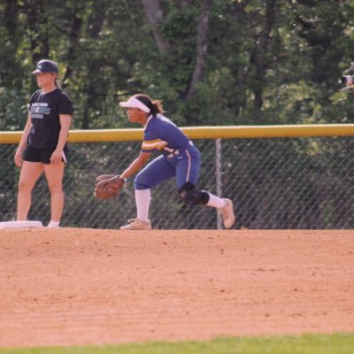 Alenah Gomes || pac varsity softball #1 || 2026’ || Mahopac Volleyball #1 || Jades’ Softball @mckenziealenahgomes9@gmail.com