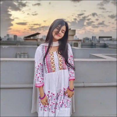Amritaroy49's profile picture. Professional overthinker. Amateur mind reader.