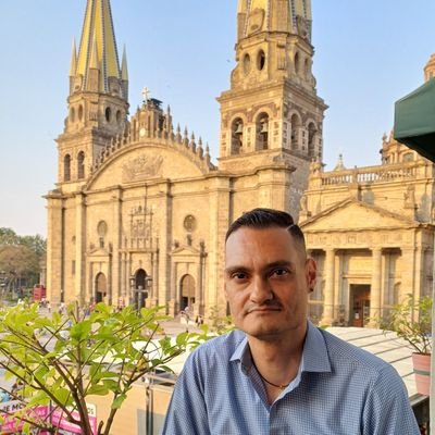 luis_cortes1984's profile picture. Tu cuenta bancaria es el reflejo de tus hábitos y de tu educación financiera.