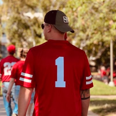 TennesseeSker's profile picture. NE born, TN Living
#GoBigRed #ChiefsKingdom