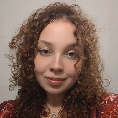 madefrom_stars's profile picture. Criada para falar besteira, fazer pão de queijo, ser amiga de Jesus e amar estrelinhas