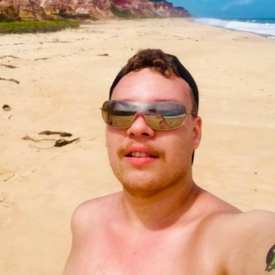 repclean13's profile picture. falo sobre taylor swift, música pop, série e merda