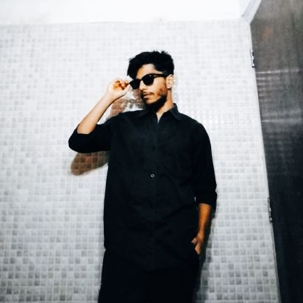aaditSharma1011's profile picture. 🕉Om Namah Shivaya🕉🙏
Data Scientist👨‍💻
Entrepreneur🧠 
Spirituality🧘‍♂️
🤵Businessman 💼
Fitness Enthusiast💪
Dancer 🎶
Photo Shoots📷
Acting🎬