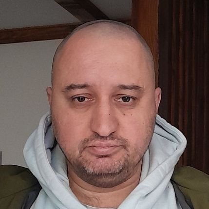 feldgendler's profile picture. A continuous self-aware computation with a sarcastic attitude.