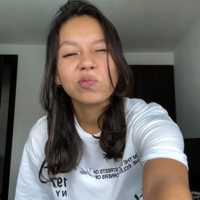 mequedamariana's profile picture. incendio de nostalgia