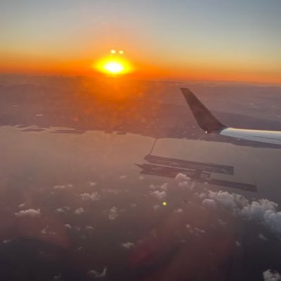 旅行妻こと、主婦ブロガーです。 このたびブログを始めました! これから「家族旅行」「ママのひとり旅」「夫の珍行動」などなど… お得な旅行ネタをリアルに楽しくお届けしていきます。どうぞよろしくお願いいたします! #リベ大生 #両学長🦁#旅行好きな人とつながりたい #オルカン #インデックス投資 #FIRE