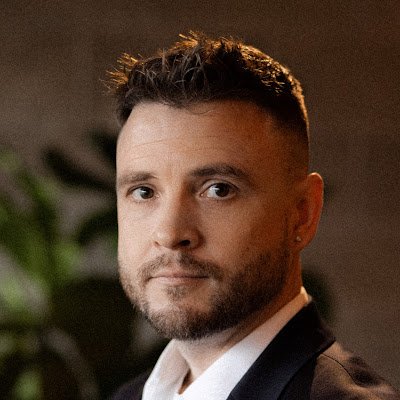 JonathanCh33101's profile picture. 