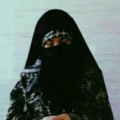 _شهیـدابـراهـیمهـادی💚
همیشهمیگفت:
بھترهشبـازود
بخـوابیمتـانمازصبحرواولوقـت
وسرحـالبخـونیم.
کسیکهنمـازظـھرومغربروسروقت
بخونههنرنکردهچـونبیـ
