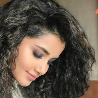 solanki_ve78141's profile picture. Corporate Mazdoor, a go getter attitude, friendly ,talkative, moody and somewhat sinister.