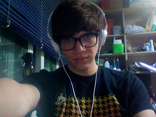 A Mexican in South Korea who wants to discover Asia, while doing postgraduate studies in CS.