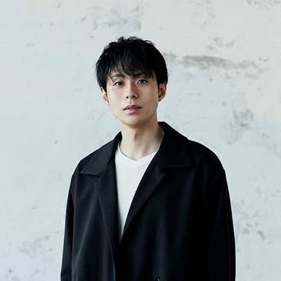 F0R657MXvs39145's profile picture. 神戸在住
林部智史君に夢中✨😍✨
あいたいからのファンです。
ライブ、ディナーショーなど行ける処は、長女がいつも同行してくれます。
智史君のカムバ、楽しみ💕
7月は、大阪で生ひまわりが聴けます観れます🎵😍🎵
智史君、身体に気を付けて下さいね💕