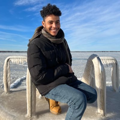 oshaelhag's profile picture. common sense isn’t common anymore 😅