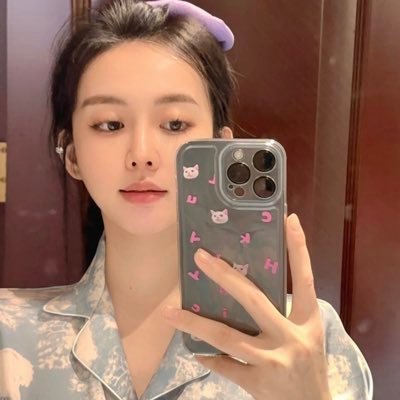 🎀🎀 某航空姐 初次相见不知你是否认识我,很高兴认识新朋友。昆明上海西安v:ID2000Zzz工作不忙的时候回复哦~ 谢谢你的关注