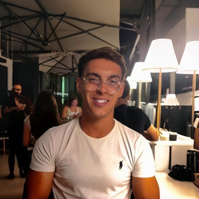 itslukkax's profile picture. Simplifying growth through smart systems.
Building, scaling & innovating daily.
DM “scale” to connect.