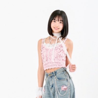 moco_ajug's profile picture. 海汐プロダクション所属 / アイドル /アジュガールズ メンバー @AjuGa2025 / 15歳 / ピンク担当🎀 ※DM対応できません @moco_ajug TikTok♪→ https://t.co/C0Jpbgx7XJ