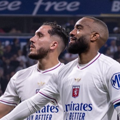 La passion du sport et de l'Olympique Lyonnais à jamais. Toute l’Europe je traverserai !! Tu viens à Lyon tu te fais taper qui t’as invité #kumbedi