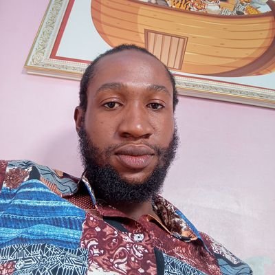 Josach12's profile picture. Blue 💙 is the colour.