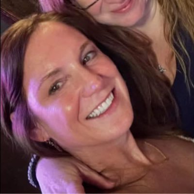 JenBryce's profile picture. Digital Media & Commerce Expert • Mother • Wife • Sister • Daughter