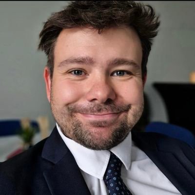 Samorządowiec. Zmagam się na froncie pracy u podstaw: https://t.co/YYCzjEMGcS