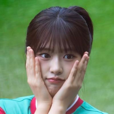 anyujinisthebes's profile picture. 