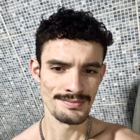 megalomaníaco (@umvitorhugo) 's Twitter Profile